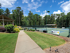 Tennis clinic at Keowee Key